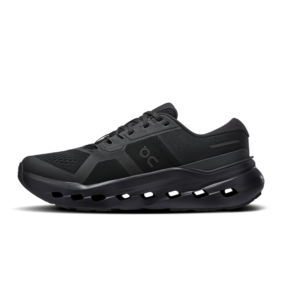 On Cloudrunner 3 Men in Black | Black