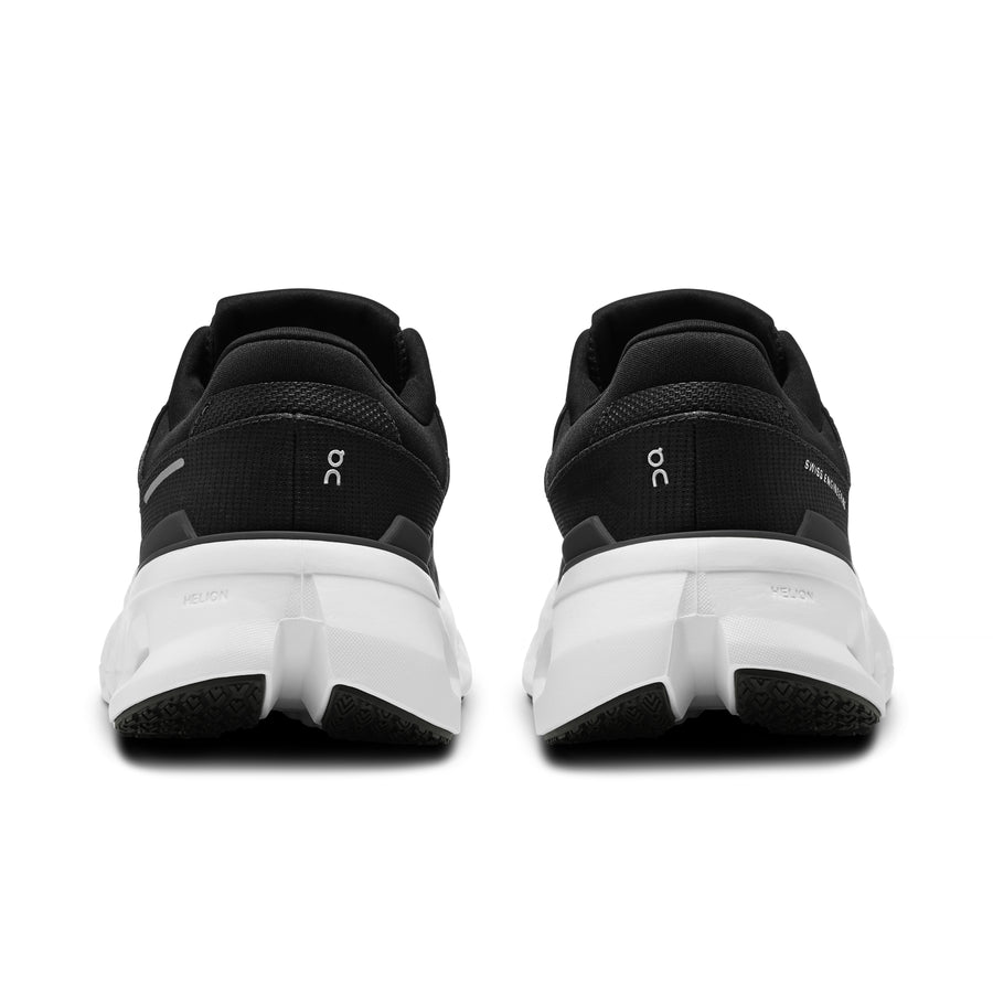 On Cloudrunner 2 Women in Eclipse | Black