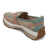 Vaneli Qajus in Sahara Alpine Suede — product view 4 of 6