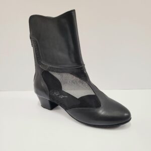 Victoria by Kelaci (Black)